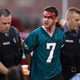 Illustration for article titled Eagles Fan Bloodied After Fight At LeSean McCoys Charity Softball Game